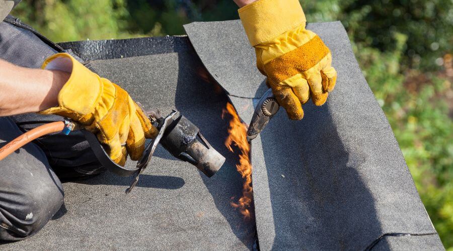 Expert Emergency Roof Repairs services in Marion, KS